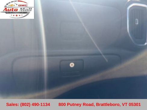 Used 2023 GMC Sierra 3500 AT4 w/ AT4 Preferred Package AWD/4WD image 21