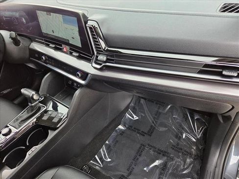 Used 2023 Kia Sportage SX image 22