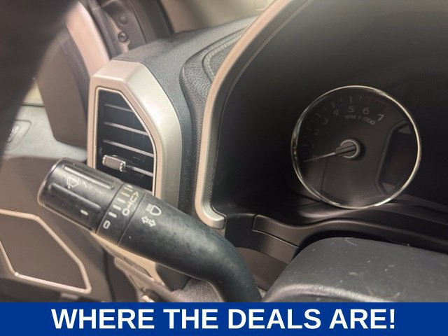 Used 2019 Ford F150 Lariat w/ Equipment Group 502A Luxury AWD/4WD image 24