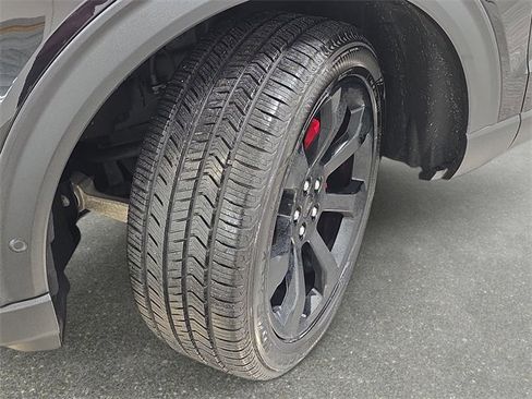 Used 2020 Ford Explorer ST w/ ST Street Pack image 32