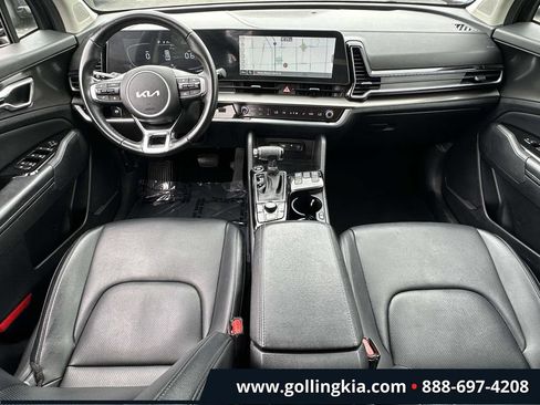 Certified 2024 Kia Sportage EX FWD image 9