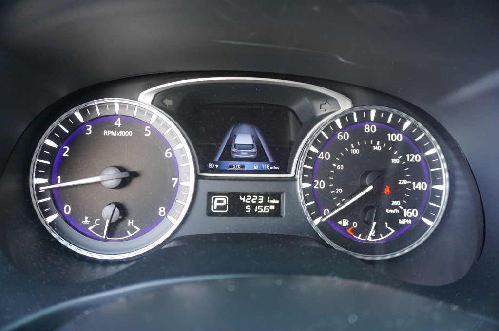 Used 2020 INFINITI QX60 Luxe w/ Essential Package FWD image 7