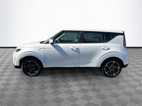 New 2025 Kia Soul EX image 4