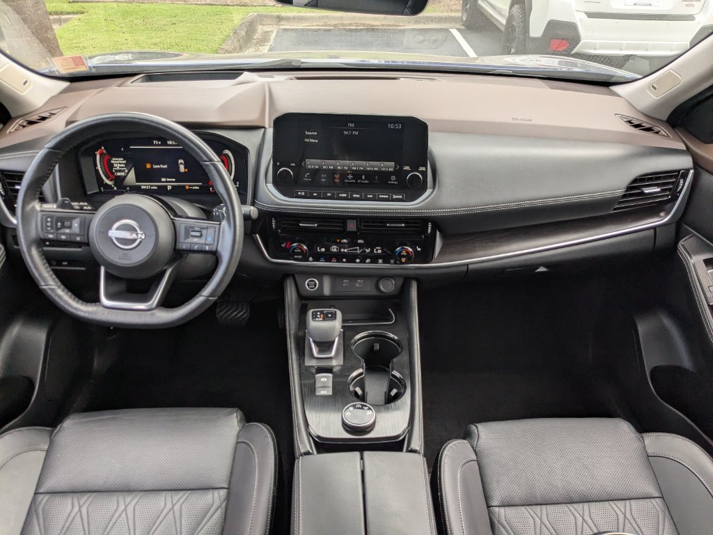 Used 2023 Nissan Rogue Platinum w/ Platinum Premium Package AWD/4WD image 13