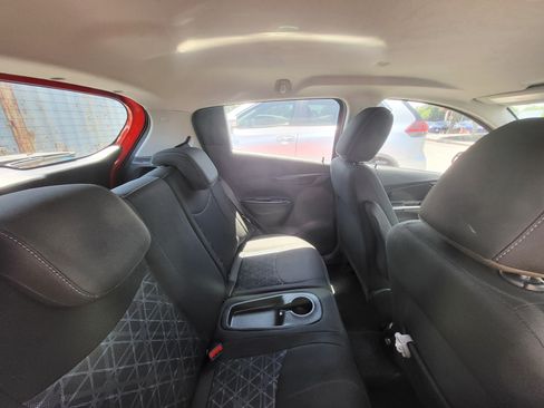 Used 2022 Chevrolet Spark LT FWD image 9