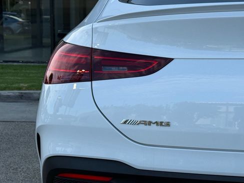 Used 2025 Mercedes-Benz GLE 53 AMG 4MATIC Coupe image 11