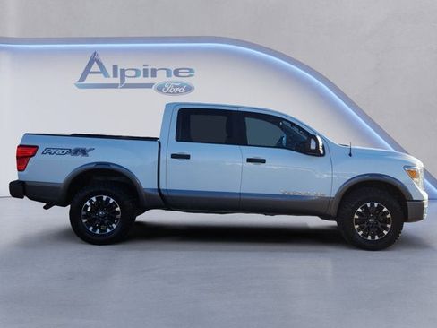 Used 2018 Nissan Titan PRO-4X w/ Pro-4x Convenience Package image 6