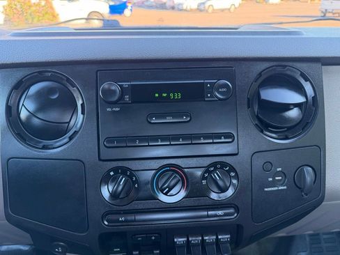 Used 2008 Ford F350 XL image 24