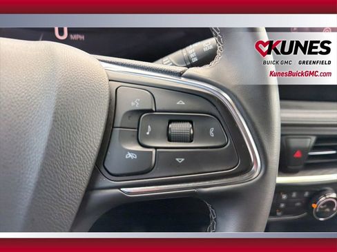 Used 2025 Buick Encore GX Preferred image 22