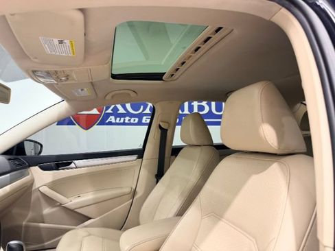 Used 2019 Volkswagen Passat 2.0T Wolfsburg w/ Wheels & Sunroof Package FWD image 29