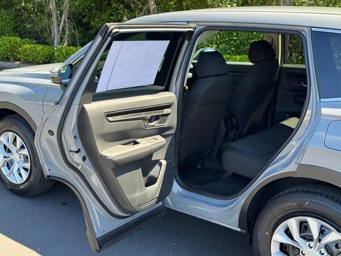 New 2026 Honda CR-V LX image 10