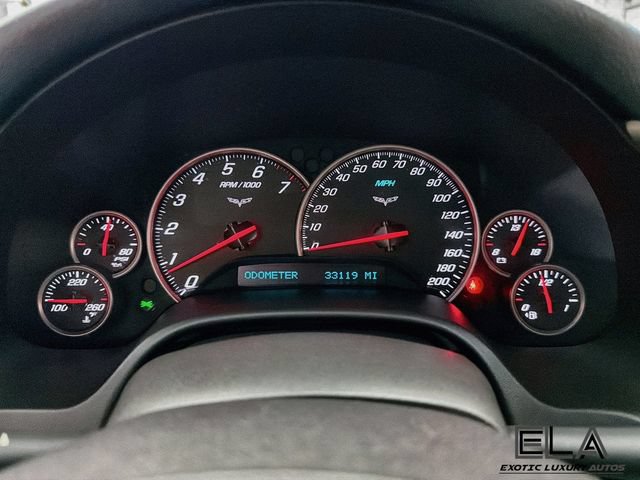 Used 2006 Chevrolet Corvette Coupe w/ Preferred Equipment Group RWD image 13