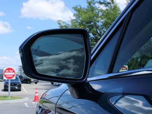 Used 2017 Lincoln MKX Reserve w/ Lincoln MKX Climate Package AWD/4WD image 8