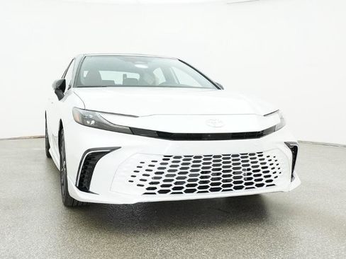New 2026 Toyota Camry XSE FWD image 33