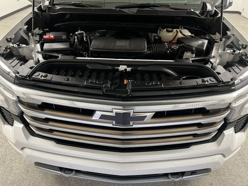 Used 2022 Chevrolet Silverado 1500 High Country image 67