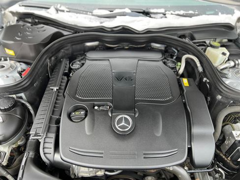 Used 2013 Mercedes-Benz E 350 E350 4MATIC Sedan image 42