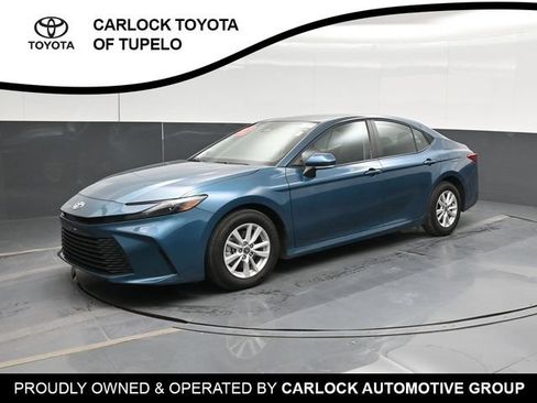 Used 2026 Toyota Camry LE FWD image 1