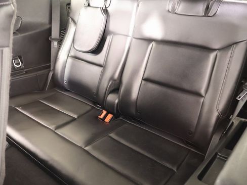 Used 2023 Ford Explorer XLT w/ Equipment Group 202A image 13