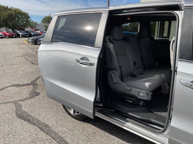Used 2024 Honda Odyssey Touring image 23