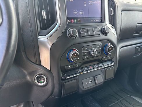 Used 2020 Chevrolet Silverado 1500 LT w/ Texas Edition image 17