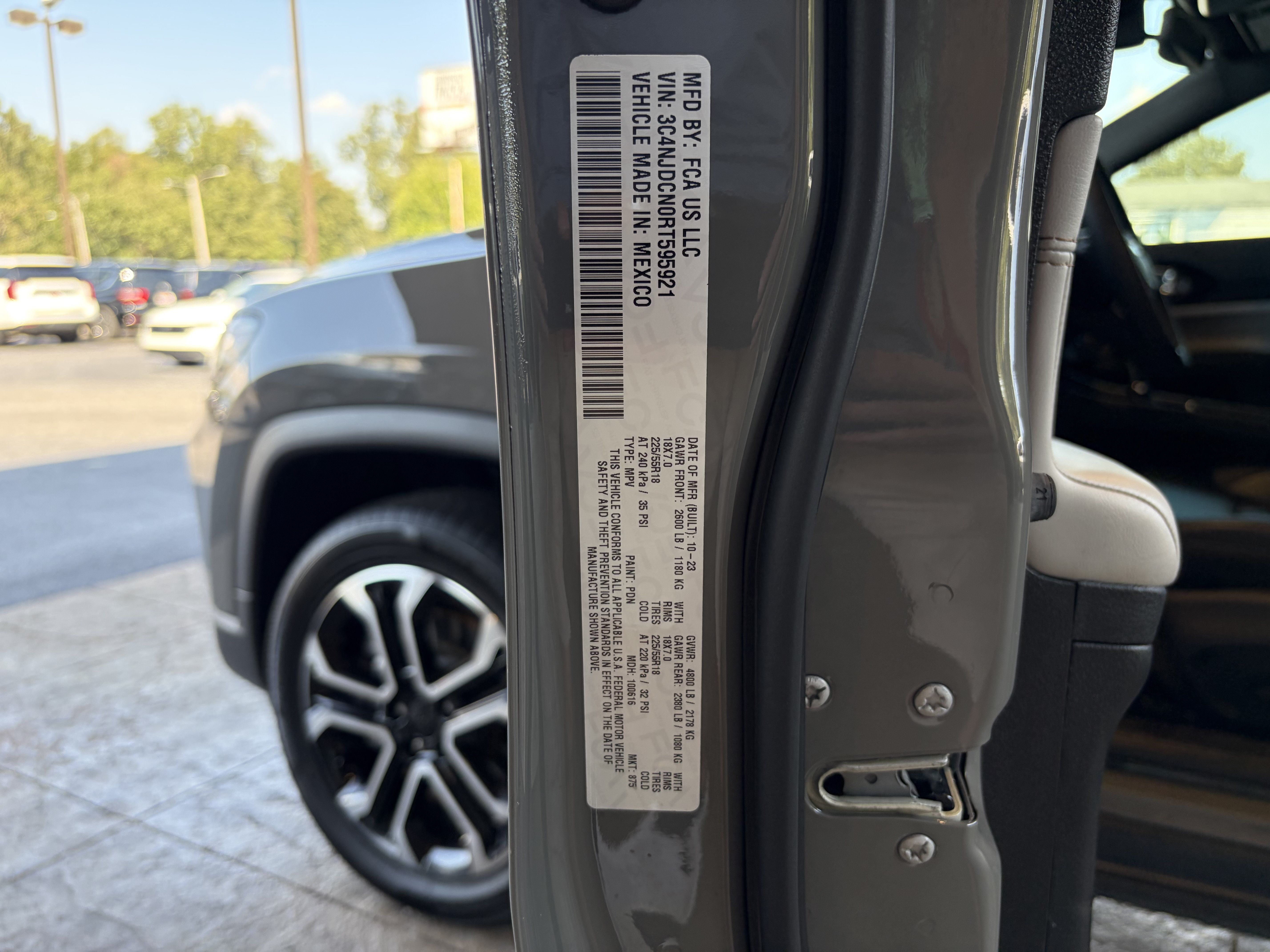 Used 2024 Jeep Compass Limited AWD/4WD image 24