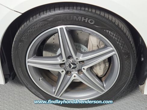 Used 2018 Mercedes-Benz E 400 Coupe image 9