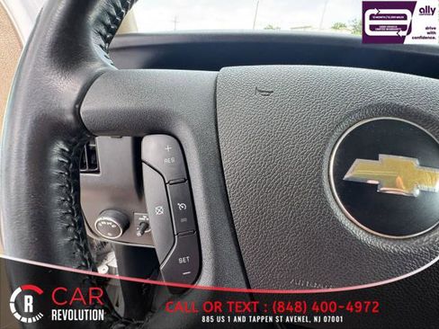 Used 2020 Chevrolet Express 2500 w/ Driver Convenience Package image 17