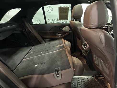 Used 2023 Mercedes-Benz GLE 450 GLE 450 w/ AMG Line Exterior image 26