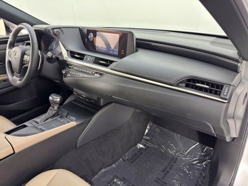 Used 2020 Lexus ES 350 image 14
