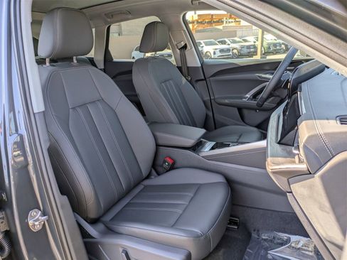 New 2025 Audi Q5 Premium Plus image 10