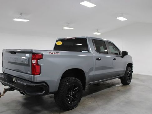 Used 2020 Chevrolet Silverado 1500 LT Trail Boss w/ Convenience Package AWD/4WD image 11