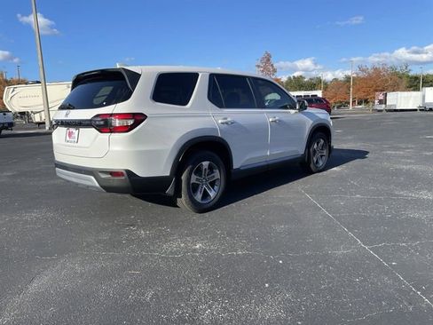 New 2025 Honda Pilot EX-L image 4