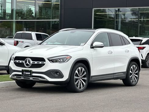 Used 2021 Mercedes-Benz GLA 250 4MATIC image 7