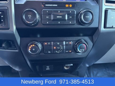 Used 2020 Ford F550 4x4 Crew Cab Super Duty image 16
