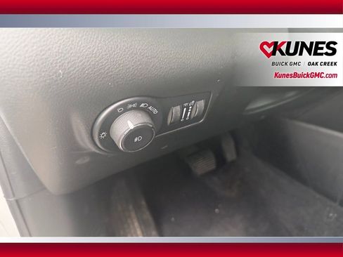Used 2025 Jeep Compass Limited AWD/4WD image 10
