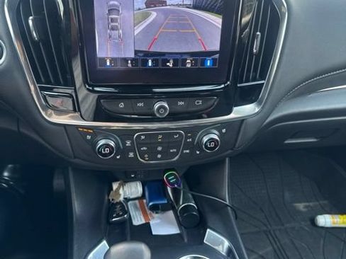 Used 2023 Chevrolet Traverse High Country w/ LPO, Floor Liner Package AWD/4WD image 19