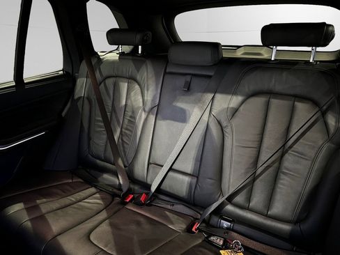 Used 2019 BMW X5 xDrive40i image 22