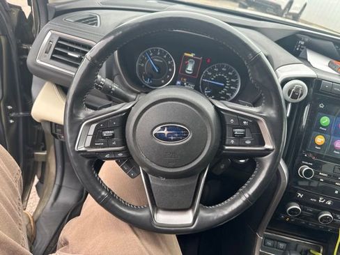 Used 2022 Subaru Ascent Touring AWD/4WD image 5