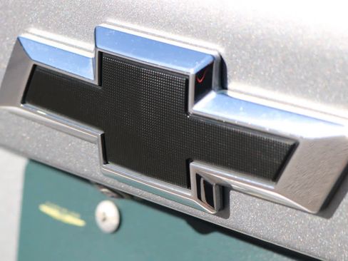 Used 2025 Chevrolet Equinox RS image 8