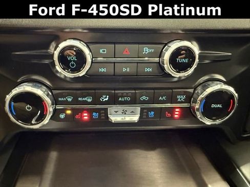 Used 2026 Ford F450 Platinum w/ FX4 Off-Road Package image 36