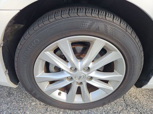 Used 2012 Lexus ES 350 FWD image 25