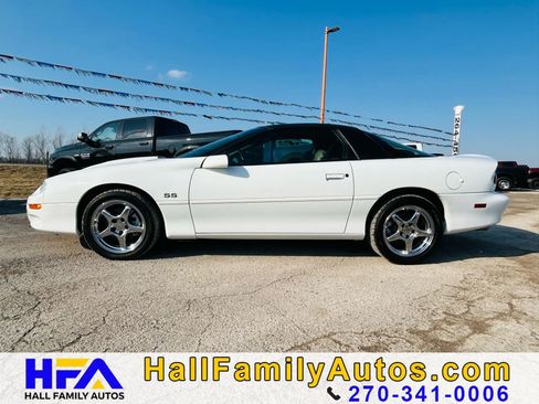 Used 2002 Chevrolet Camaro Z28 w/ SS Performance/Appearance Pkg RWD image 2