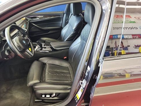 Used 2018 BMW 540i xDrive AWD/4WD image 8