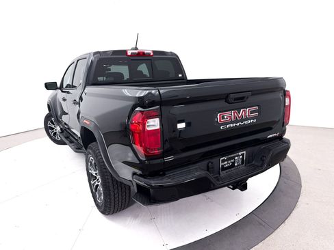 Used 2023 GMC Canyon AT4 w/ AT4 Premium Package AWD/4WD image 6