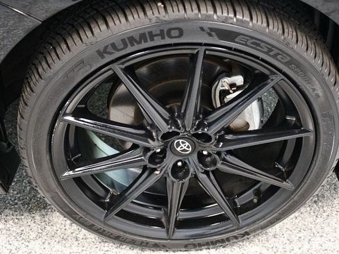 Used 2023 Toyota GR86 Premium RWD image 21