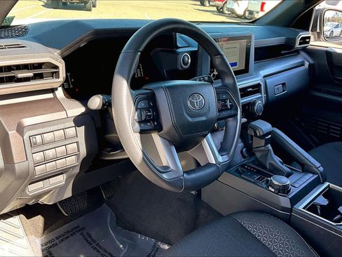 Certified 2025 Toyota 4Runner SR5 image 17