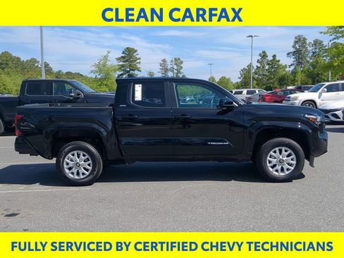 Used 2024 Toyota Tacoma SR5 RWD image 4
