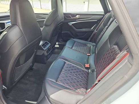 Used 2023 Audi S7 Prestige AWD/4WD image 34