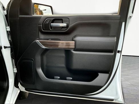 Used 2022 Chevrolet Silverado 2500 LT image 28