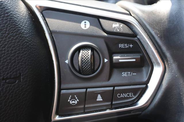 Used 2023 Acura MDX w/ Technology Package AWD/4WD image 16